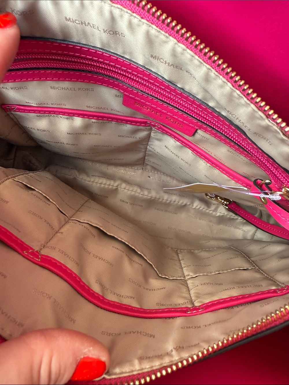 Michael Kors Studio Mercer Gallery Pebbled Leather Medium Tote in Ultra Pink - Picture 9 of 16